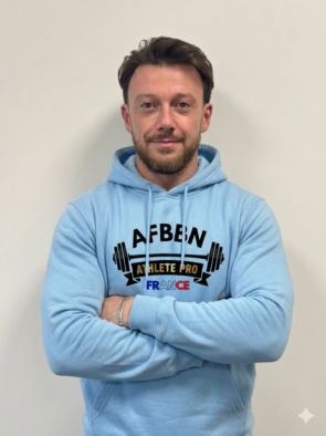 ben avec sweat de face